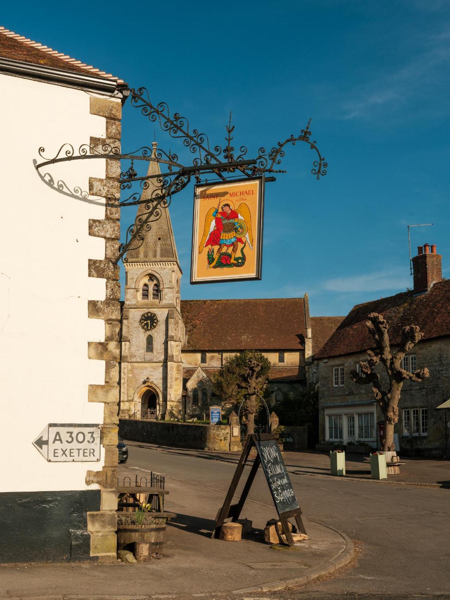The Grosvenor Arms Hotell Hindon Eksteriør bilde