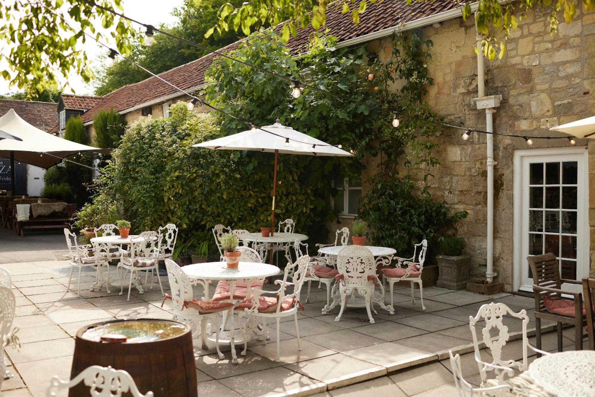 The Grosvenor Arms Hotell Hindon Eksteriør bilde